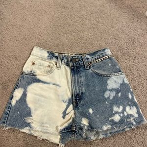 Vintage Levi’s Jean Shorts